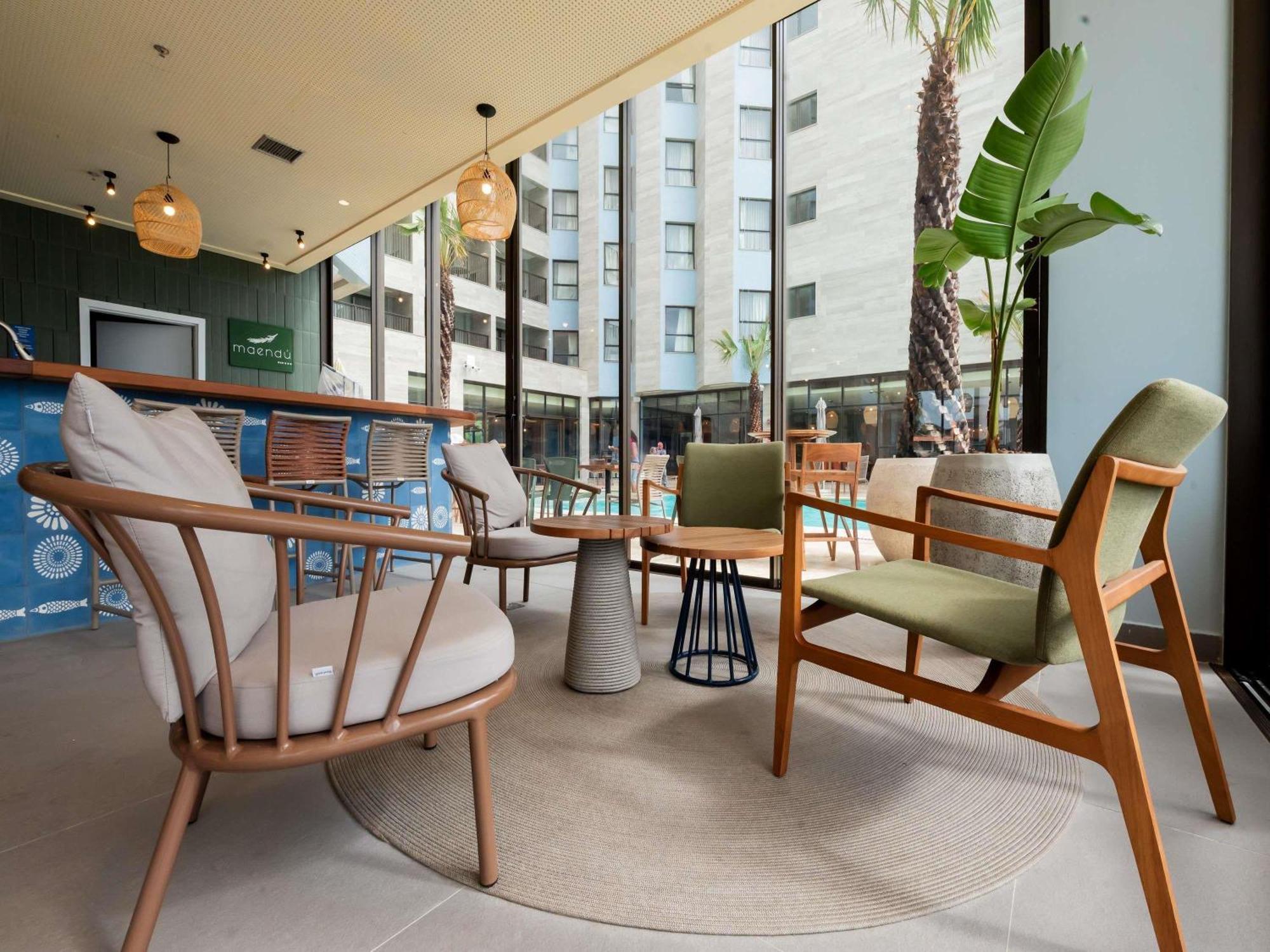 Ibis Styles Maragogi - O Primeiro Ibis Styles Pe Na Areia Do Brasil Exterior photo